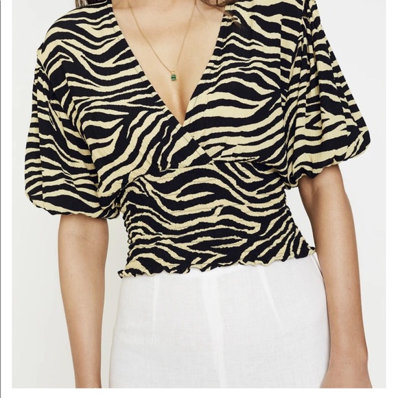 Faithfull the Brand Tops - FAITHFUL THE BRAND Amaia Zebra Pale Yellow Oma